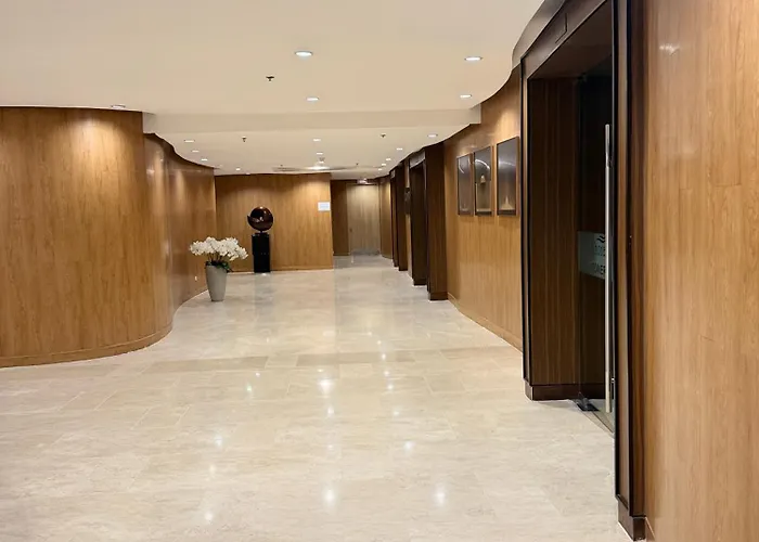 Lj Staycation Apartahotel Manila