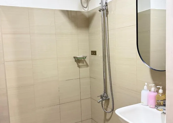 Apartahotel Lj Staycation *
